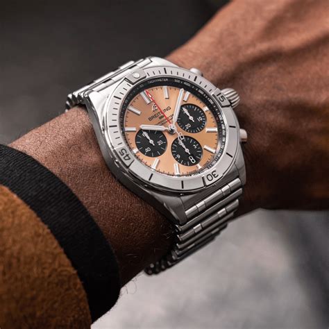 breitling ab0134101k1a1|Chronomat B01 42 .